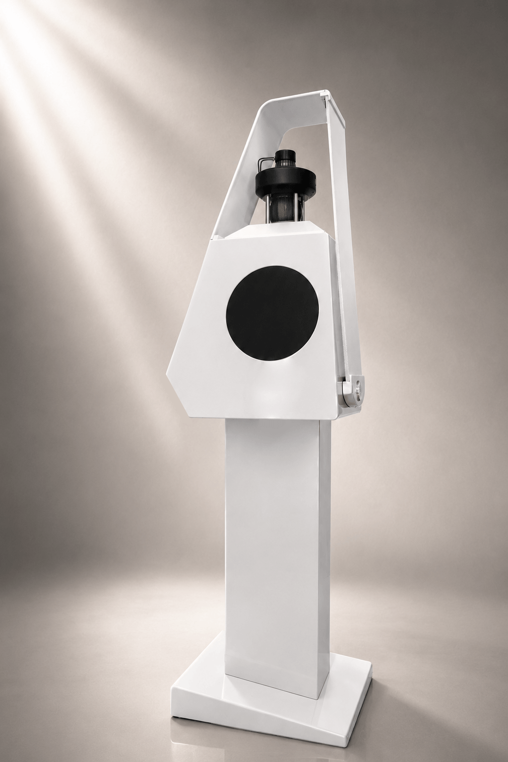 MBL loudspeaker, right view