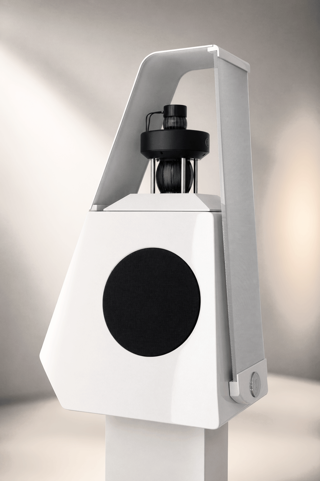 MBL loudspeaker, main view